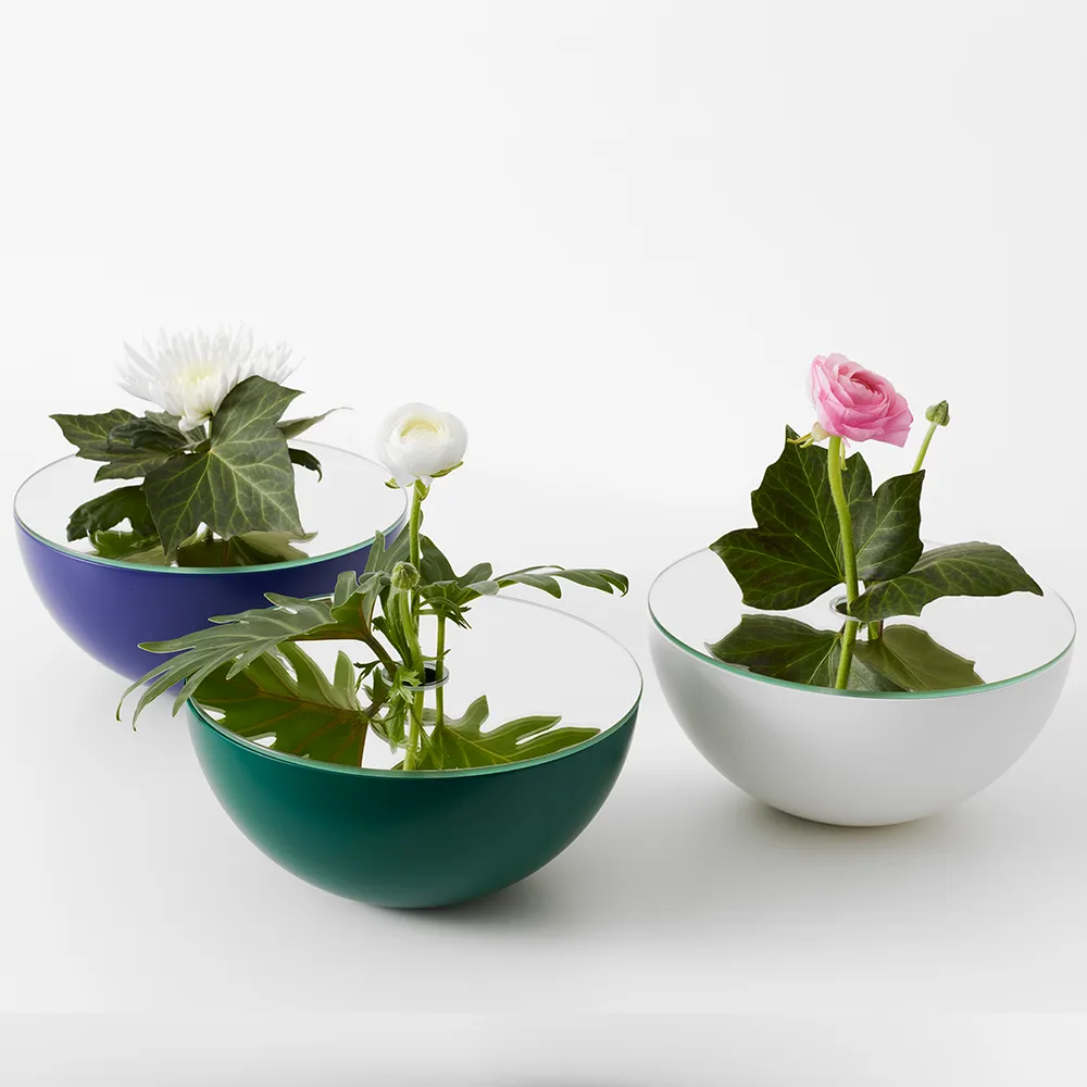 Poem vase, White A2