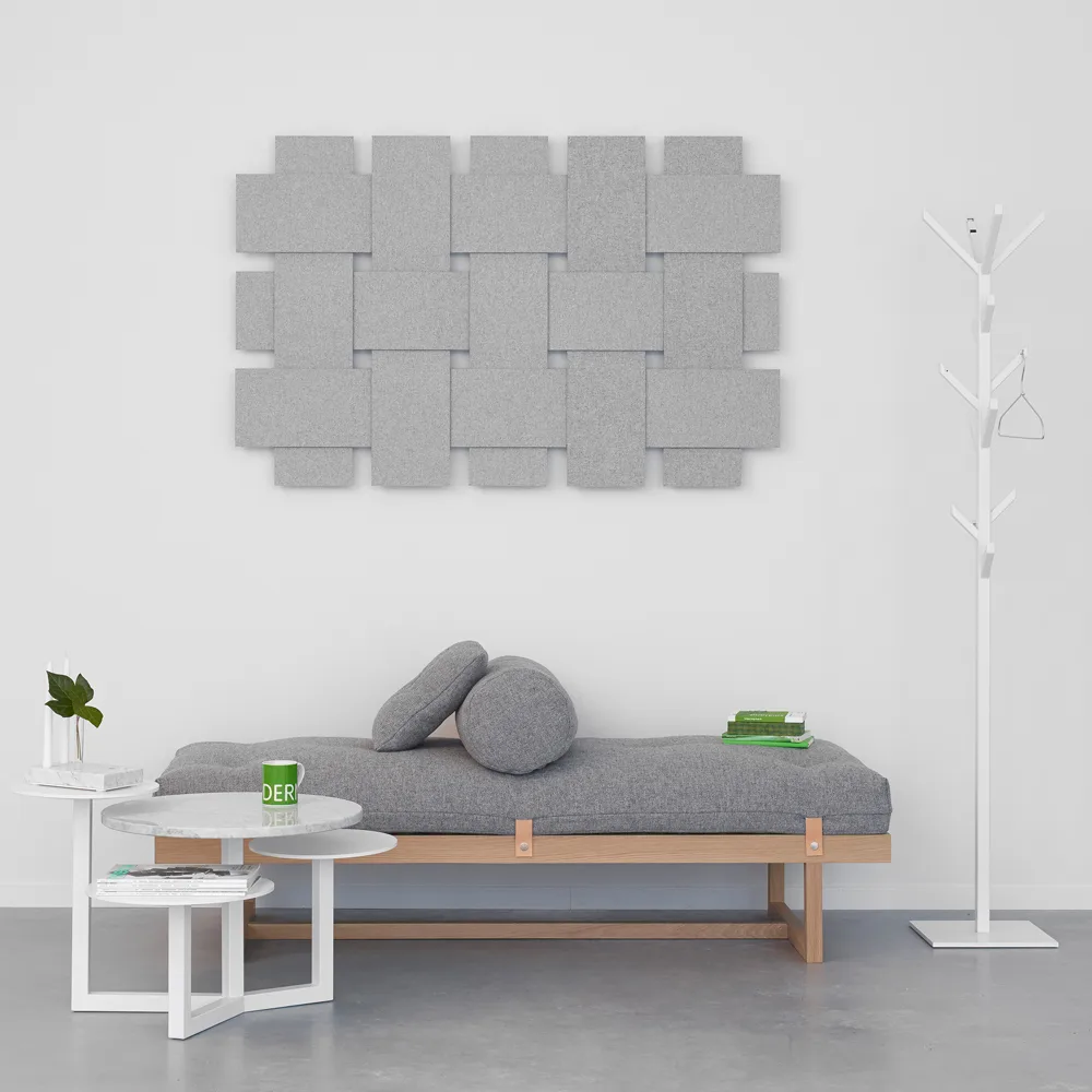 Stay day bed, Fabric green. frame in white oiled oak A2