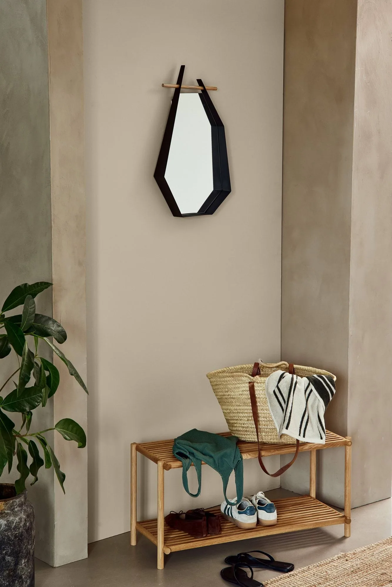 Edge mirror, Black (black) Andersen Furniture
