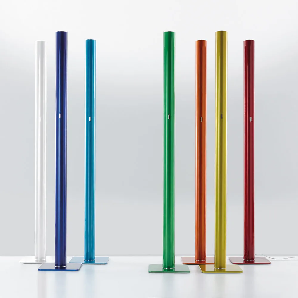 Ilio floor lamp, Ruby red Artemide