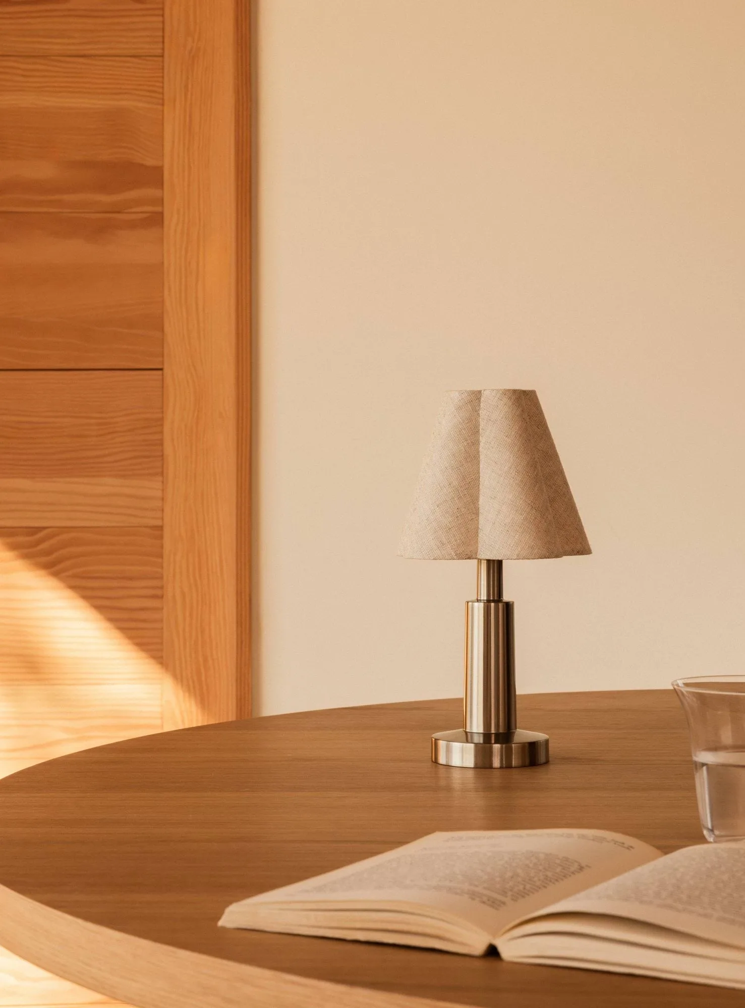 Admiral portable table lamp, Chrome-linen, 27 cm Audo Copenhagen