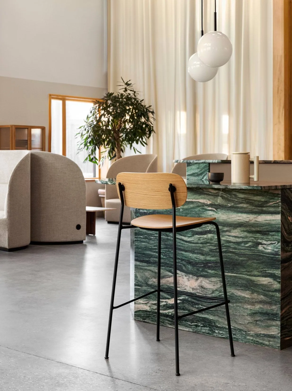 Co Bar Chair bar stool, Oak-chromed steel, 65 cm Audo Copenhagen