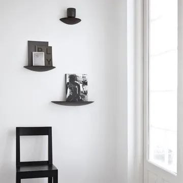 Gridy Fungi shelf black - large - Audo Copenhagen