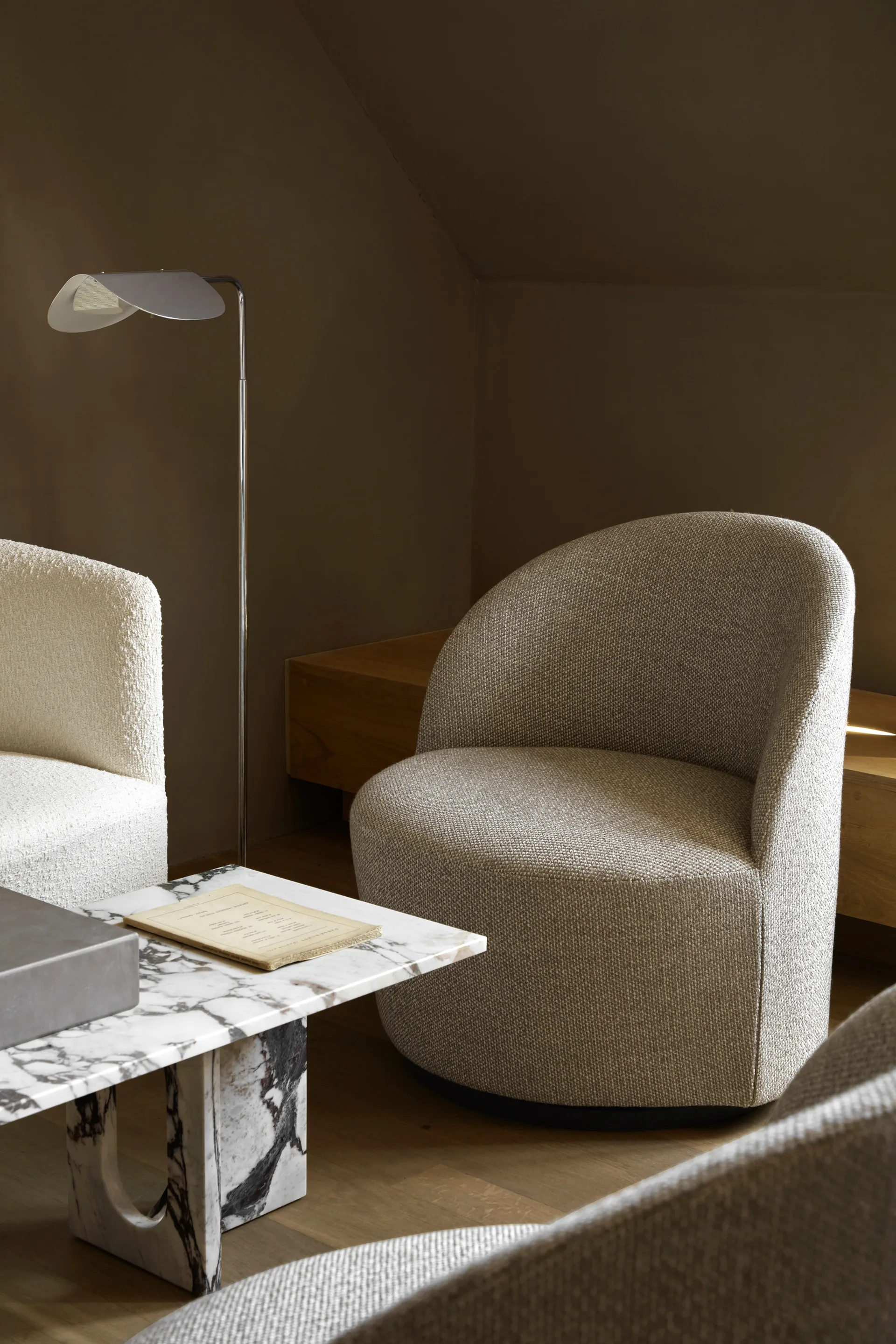 Wing floor lamp, Aluminium, 84 cm Audo Copenhagen