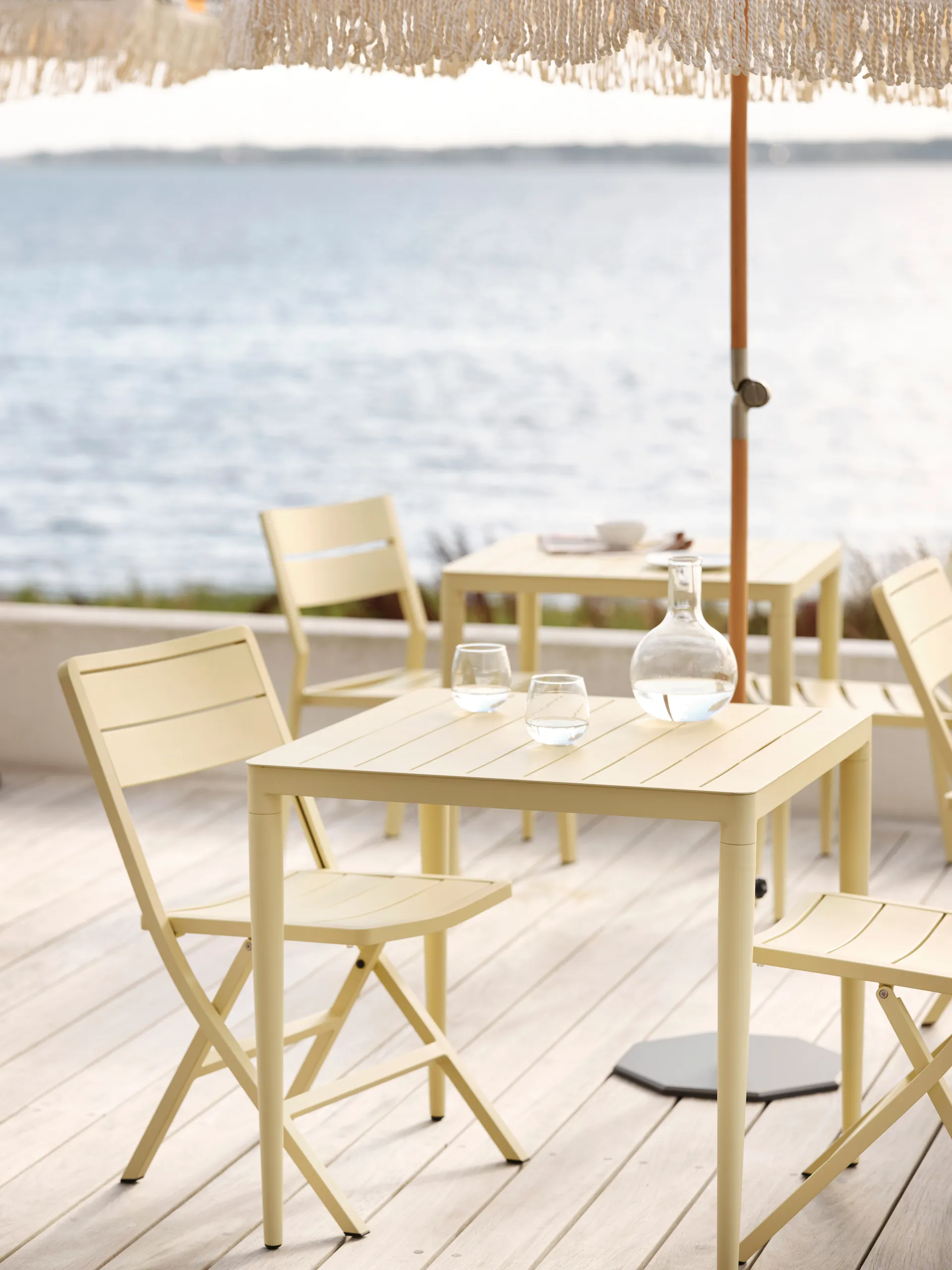 Bigby dining table, Dusty green, 76x76 cm Brafab