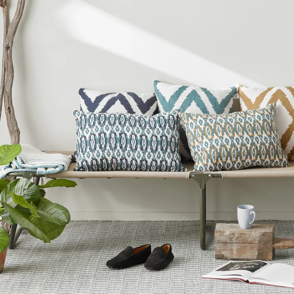 Diamond cushion, Blue/off white Chhatwal & Jonsson