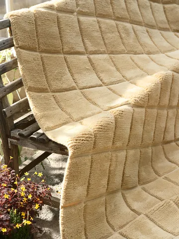 Loha rug 213x296 cm - Light beige - Chhatwal & Jonsson