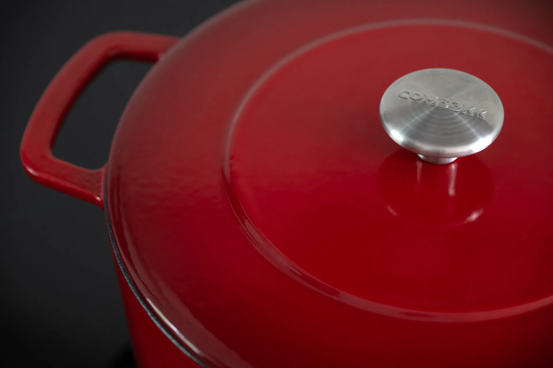 Combekk Enameled cast iron casserole Ø24 cm, Cherry Combekk