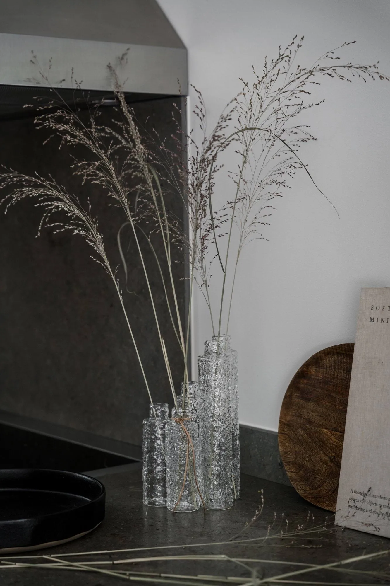 Ernst textured glass vase clear, Ø5x20 cm ERNST