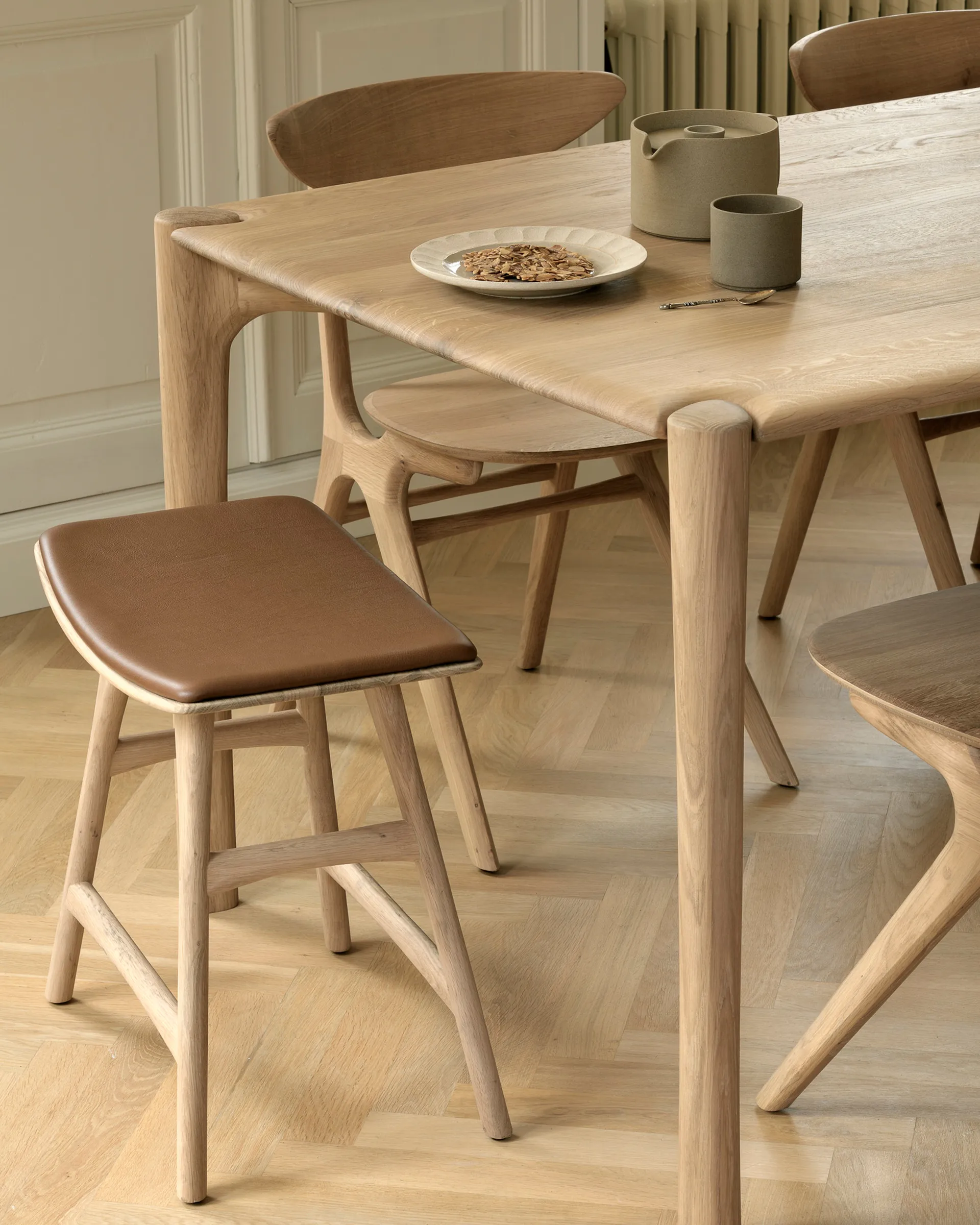 PI Dining table, Hardwax-oiled oak, 200x95x76 cm Ethnicraft