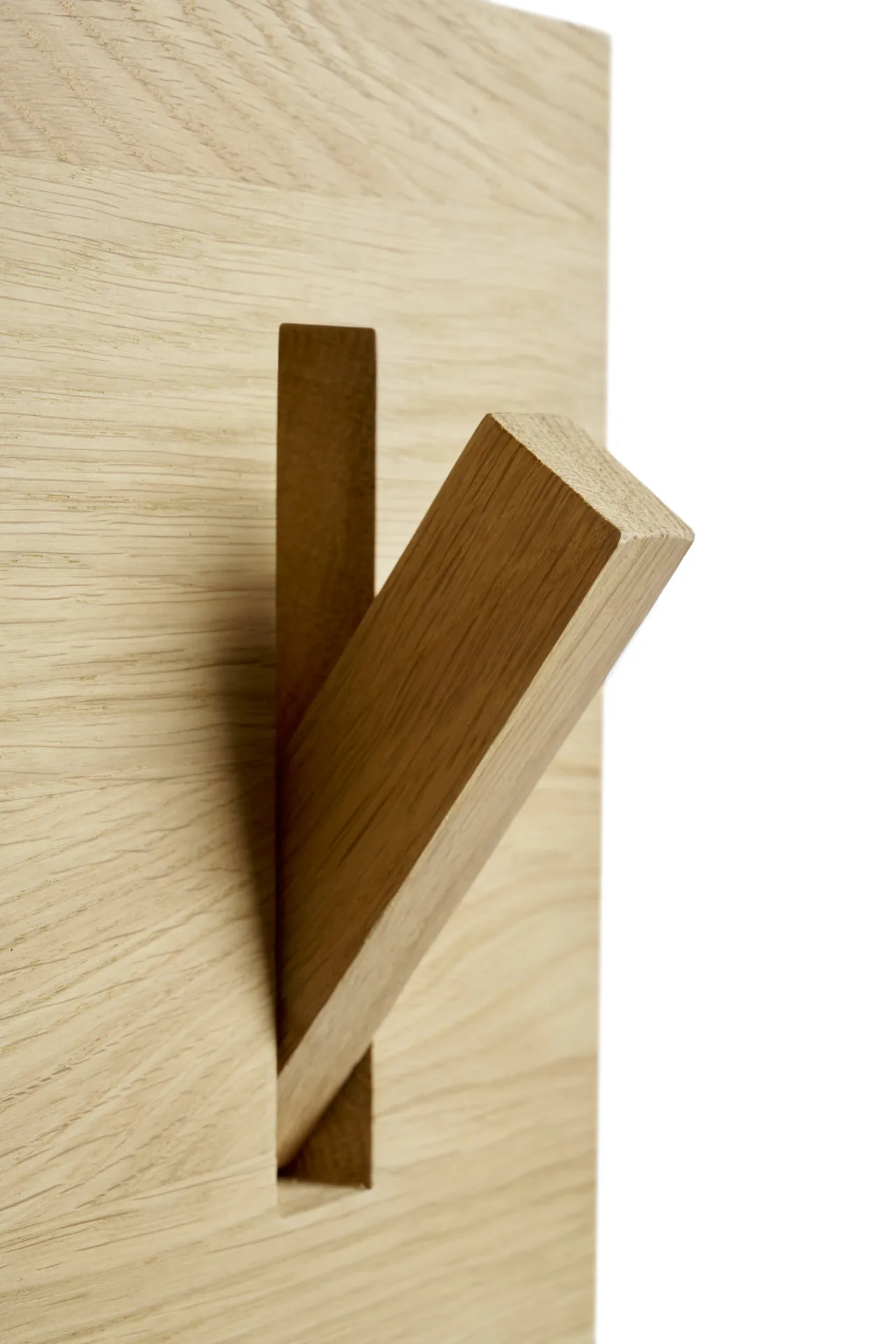 Utilitile wall hanger clothes hanger, Lacquered oak-large Ethnicraft