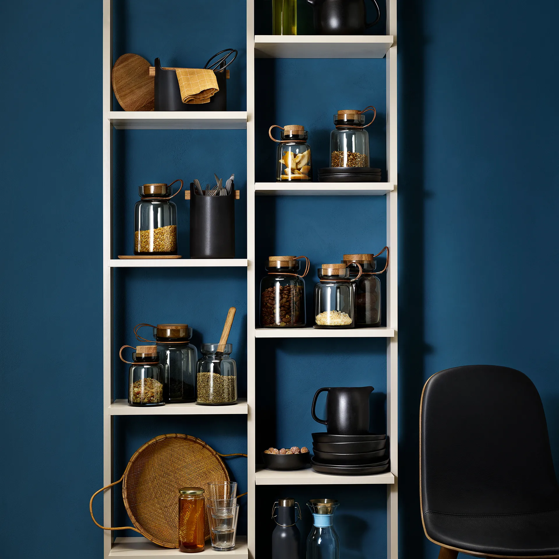 Silhouette storage jar smokey grey, 0.7 l Eva Solo
