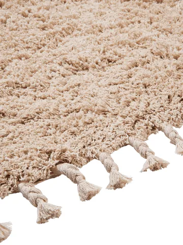 Amass long pile rug 70x140 cm - Off-white - Ferm Living