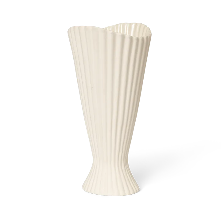 Fountain vase 23 cm - Off white - Ferm Living