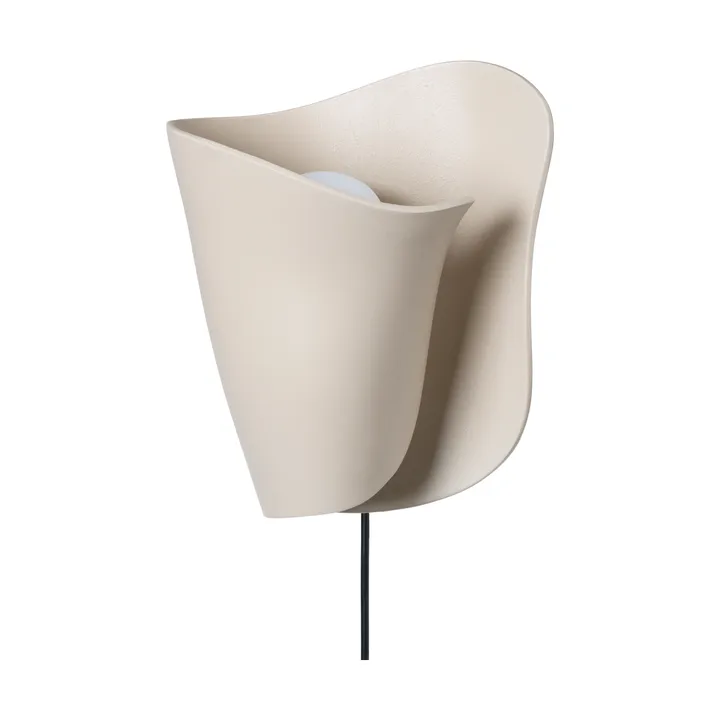 Oyster wall sconce wall lamp - Light cashmere - Ferm Living