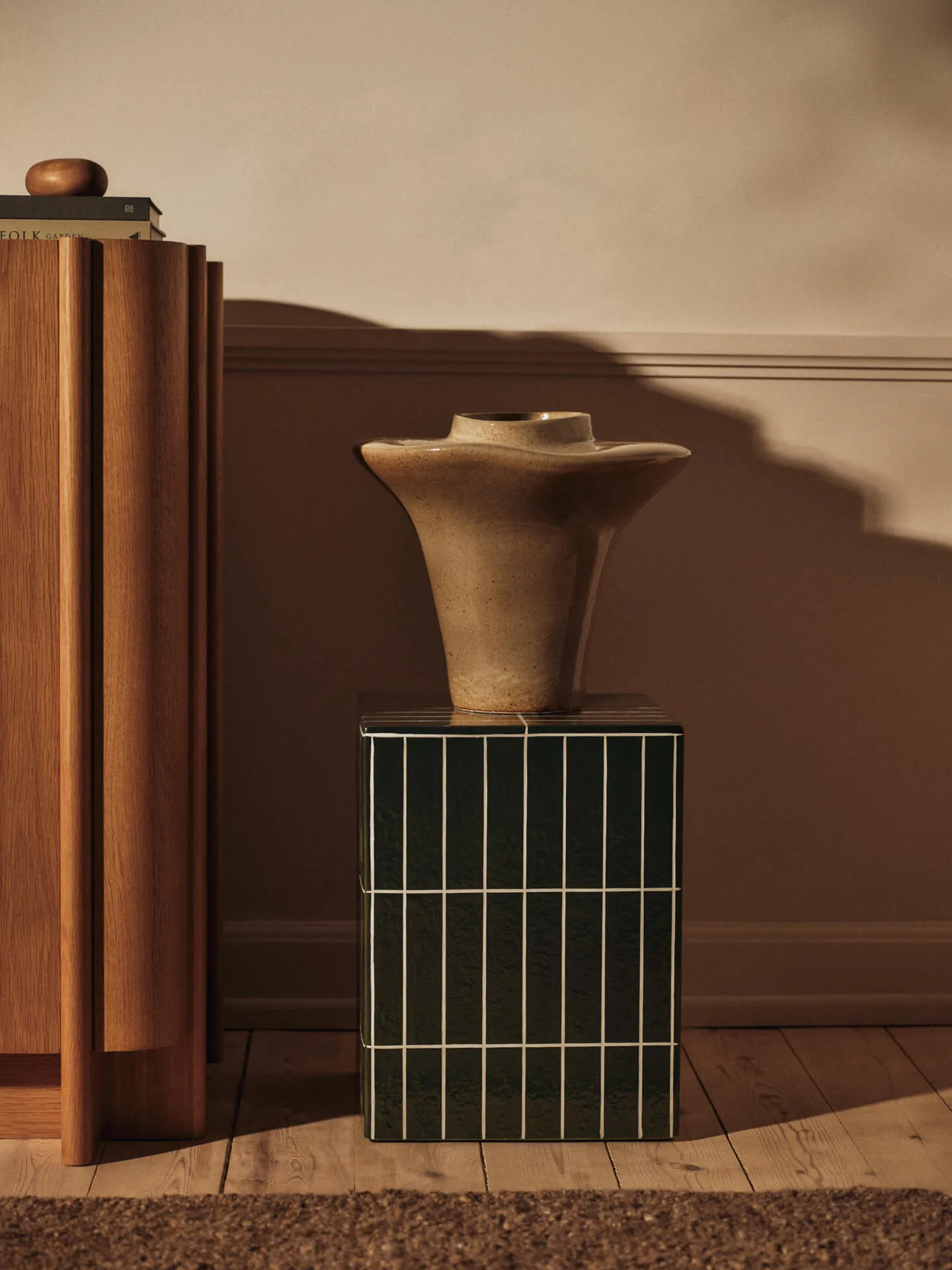 Pillar side table, Dark green, 32x32x42 cm Ferm Living