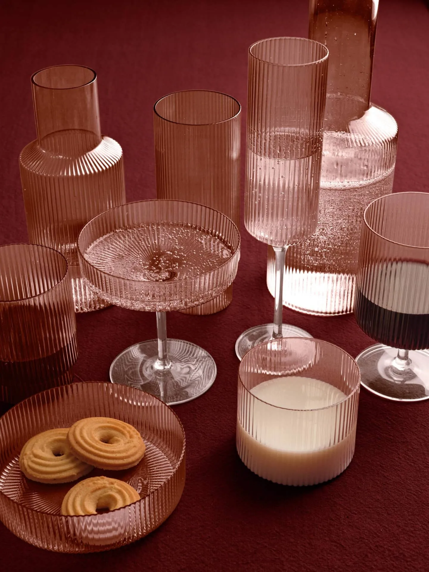 Ripple Champagne flutes champagne glasses 15 cl 2-pack, Blush Ferm Living