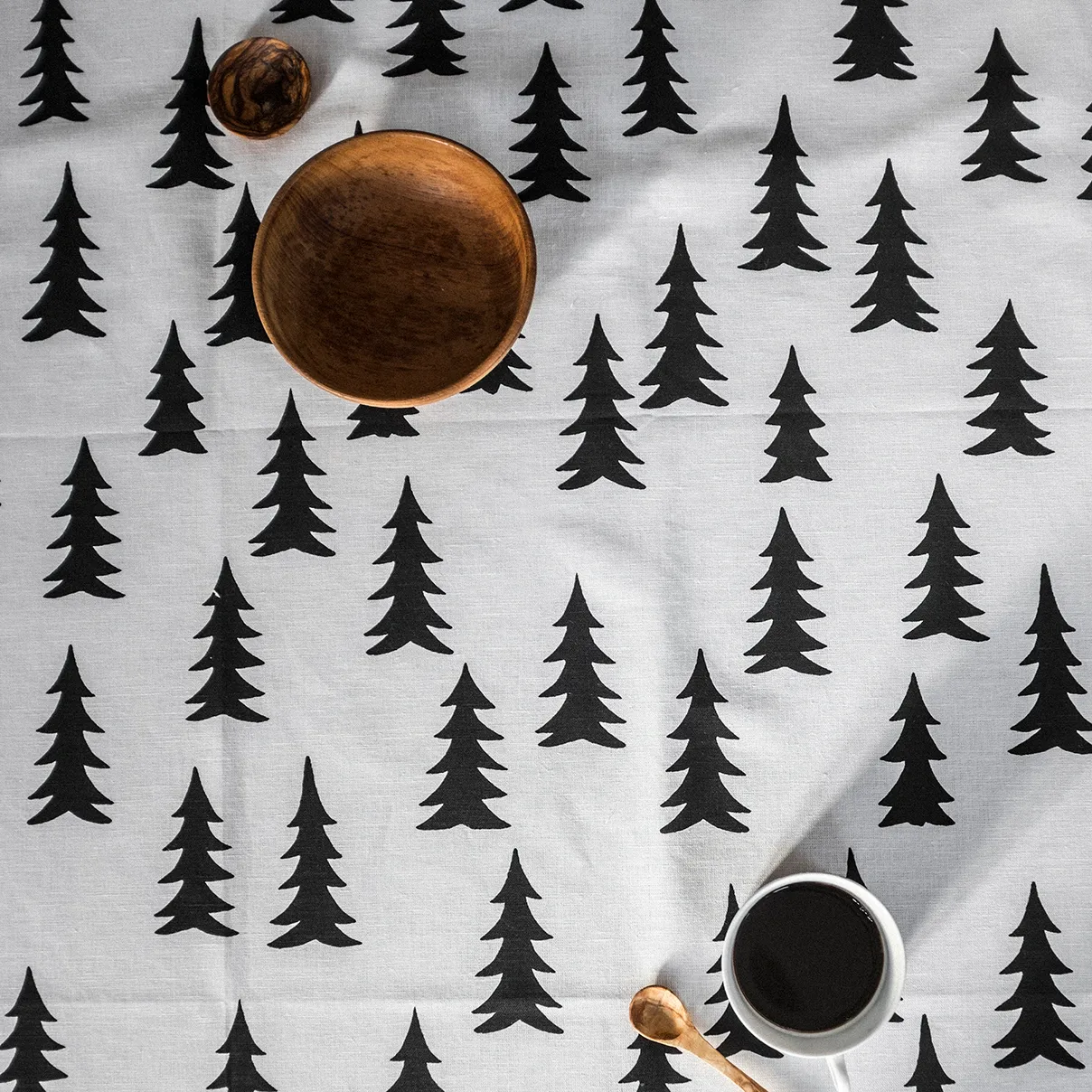 Gran table cloth 147x250 cm, black and white Fine Little Day