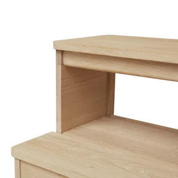 A line round step stool - White oak, Ø38x47.5 cm - Form & Refine