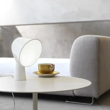 Binic table lamp - Blue - Foscarini