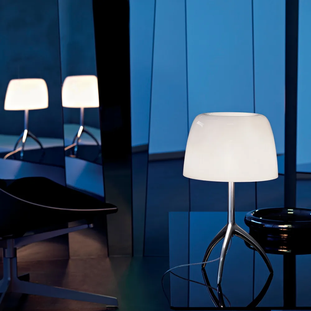 Lumiere Piccola Dimmable table lamp, Warm white shade–champagne-coloured base Foscarini