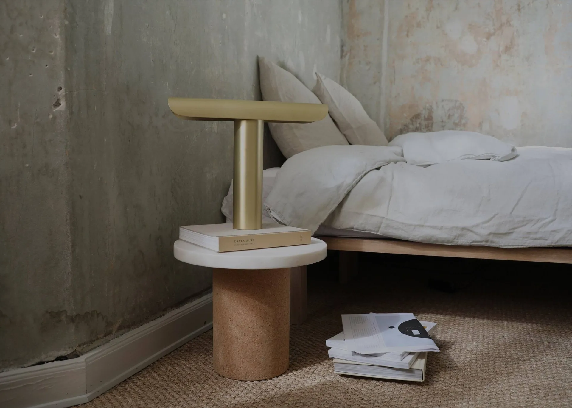 T Lamp table lamp, Brass FRAMA