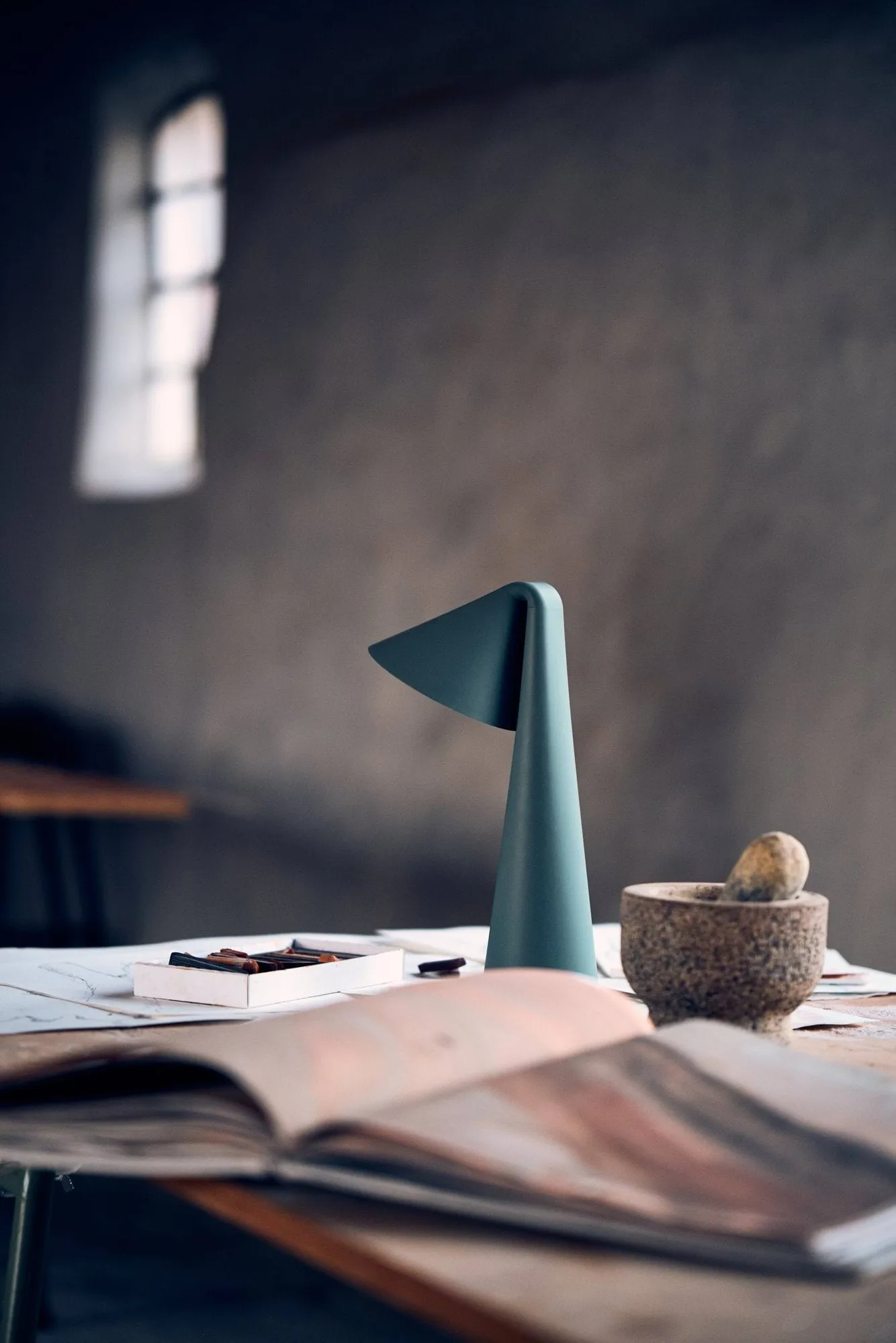 Ami portable table lamp, Sage green, 31.6 cm Frandsen