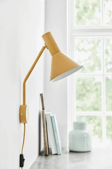 Lyss wall lamp - Matte Almond, 42 cm - Frandsen