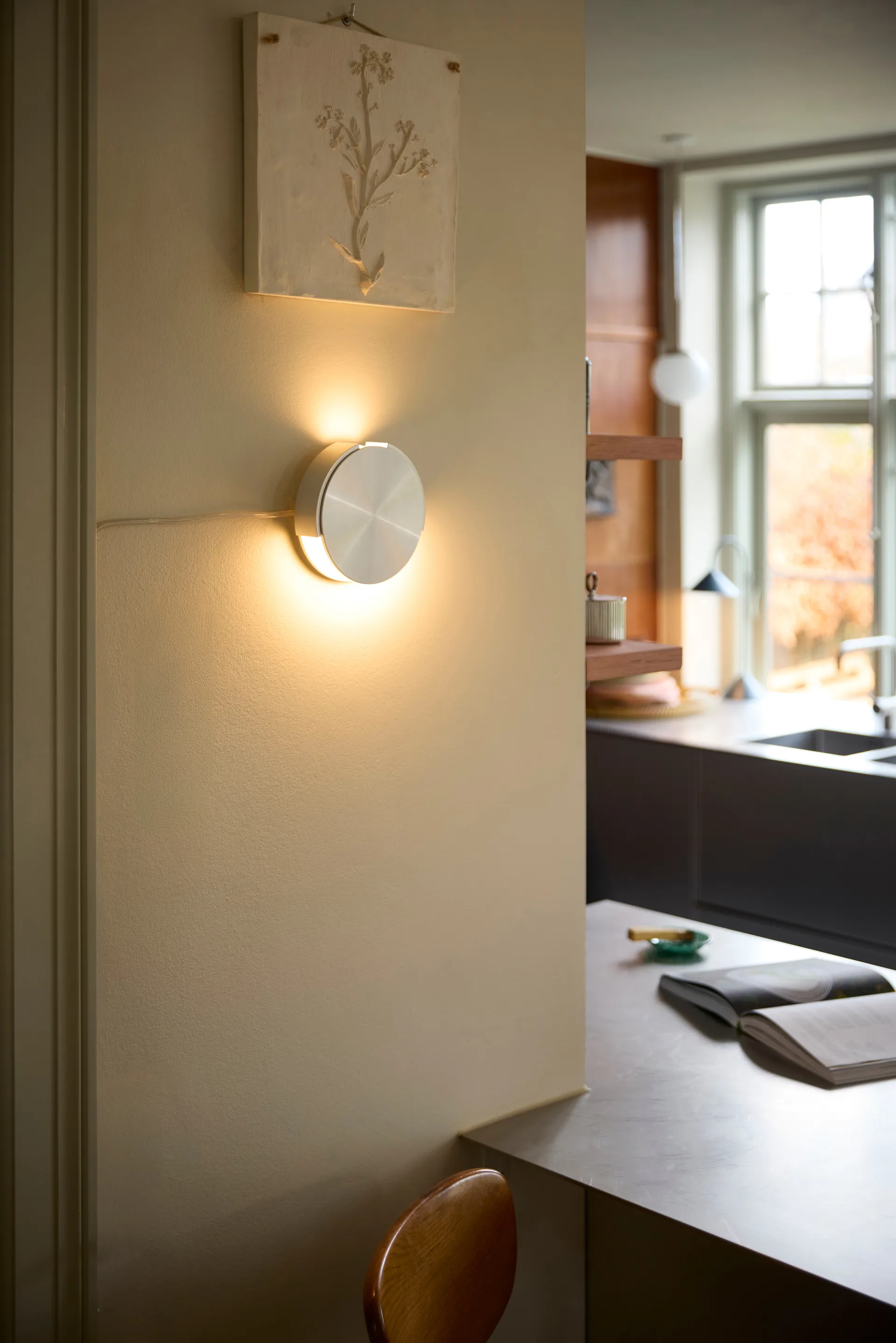Rotate wall lamp, Brushed Aluminium Frandsen
