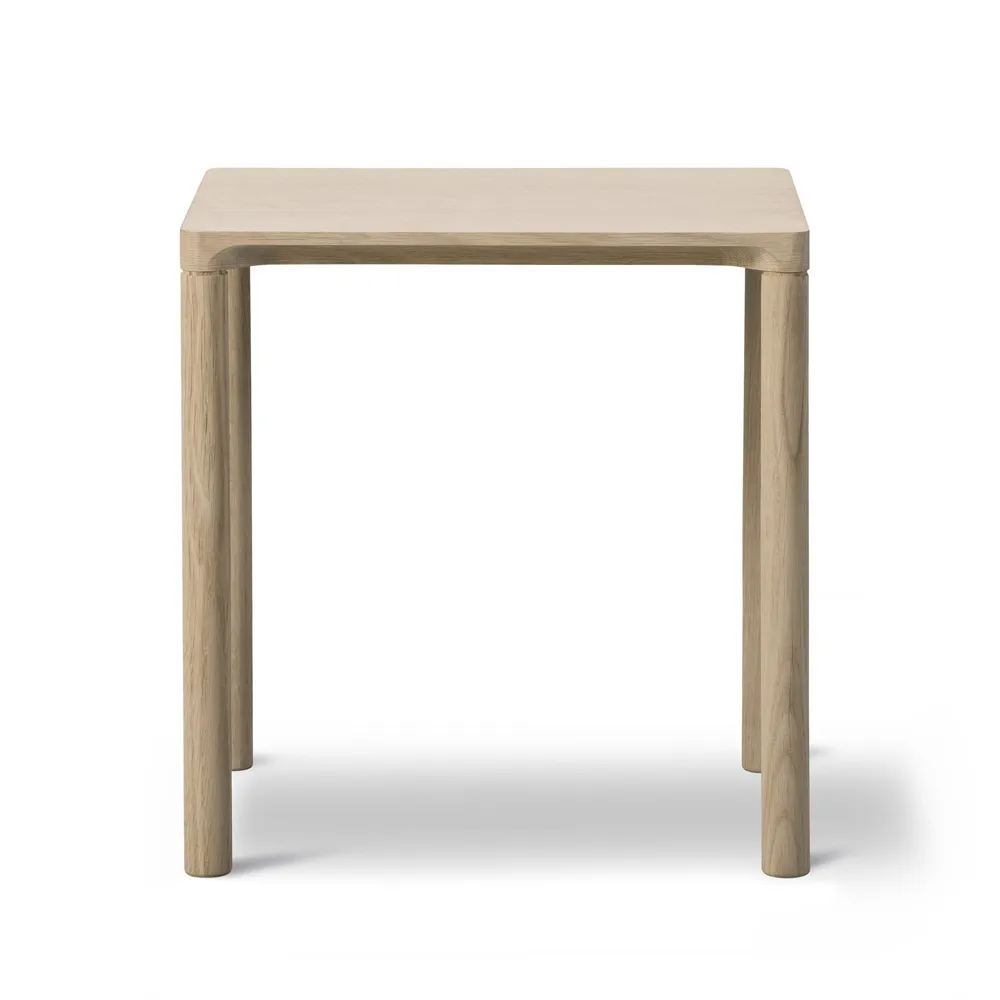 Piloti 6705 side table, Soaped oak-height 41 cm Fredericia Furniture