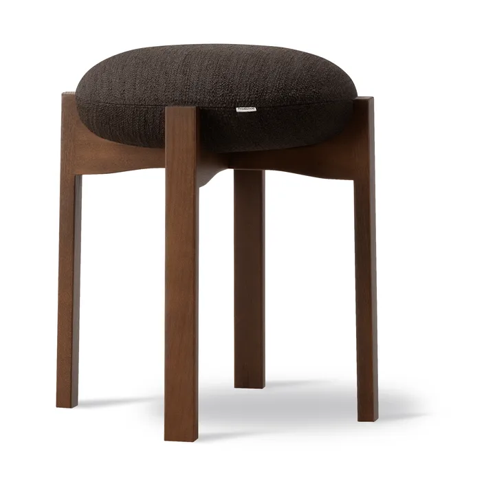 Pioneer round stool low - Odino RC41 dark brown-dark lacquered beech, Ø41x46 cm - Fredericia Furniture