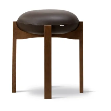 Pioneer round stool low - Primo 86-1-smoked stained lacquered oak - Fredericia Furniture