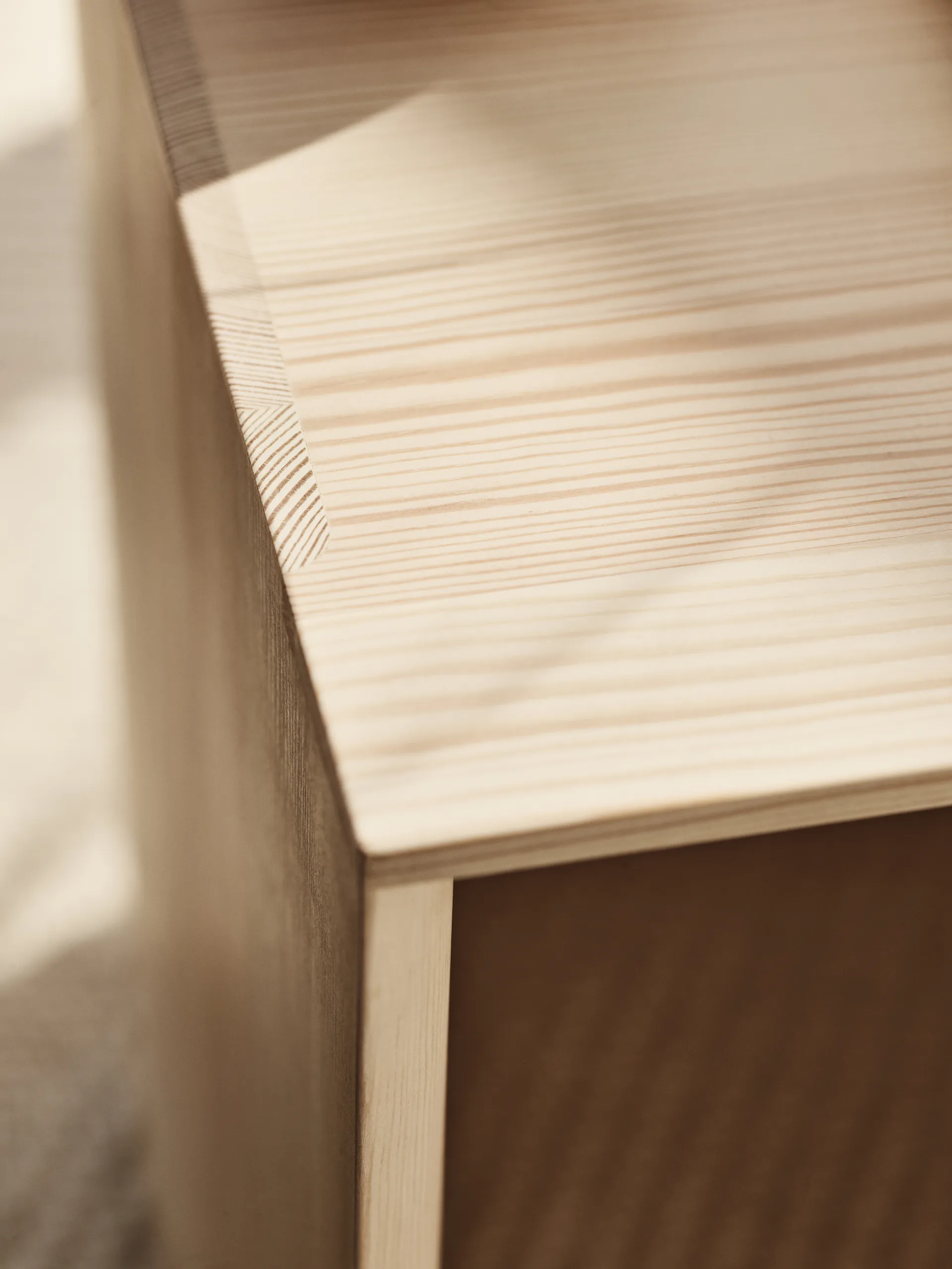 Taburet stool/side table, Oiled pine Fritz Hansen