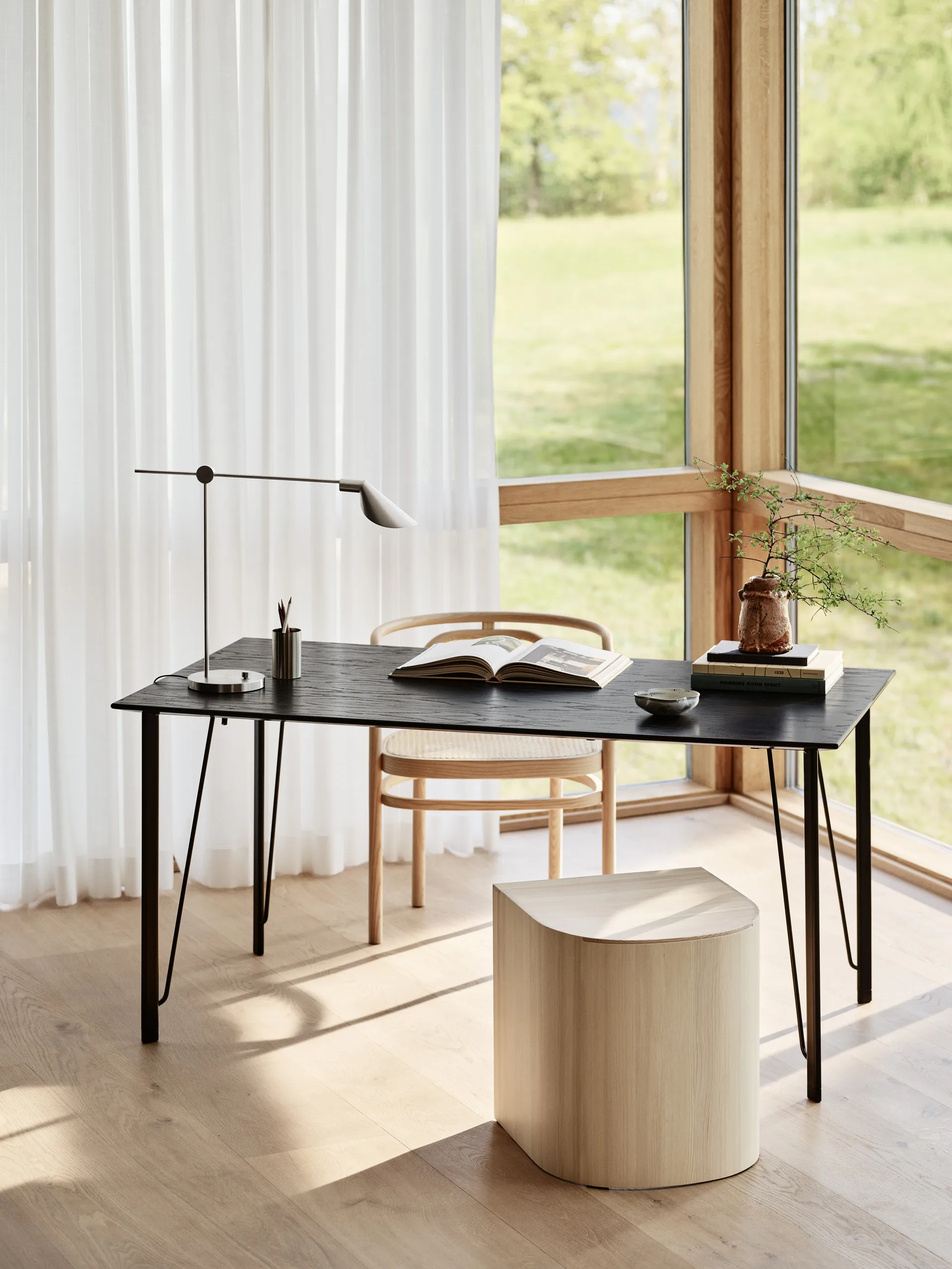 Taburet stool/side table, Oiled pine Fritz Hansen