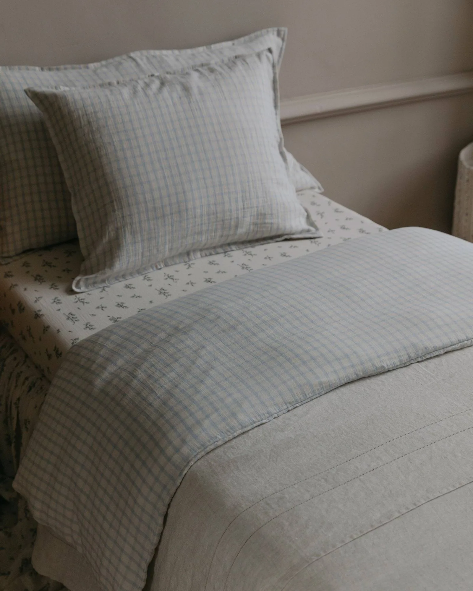 Gingham Sky Blue Muslin duvet cover, 135x200 cm Garbo&Friends