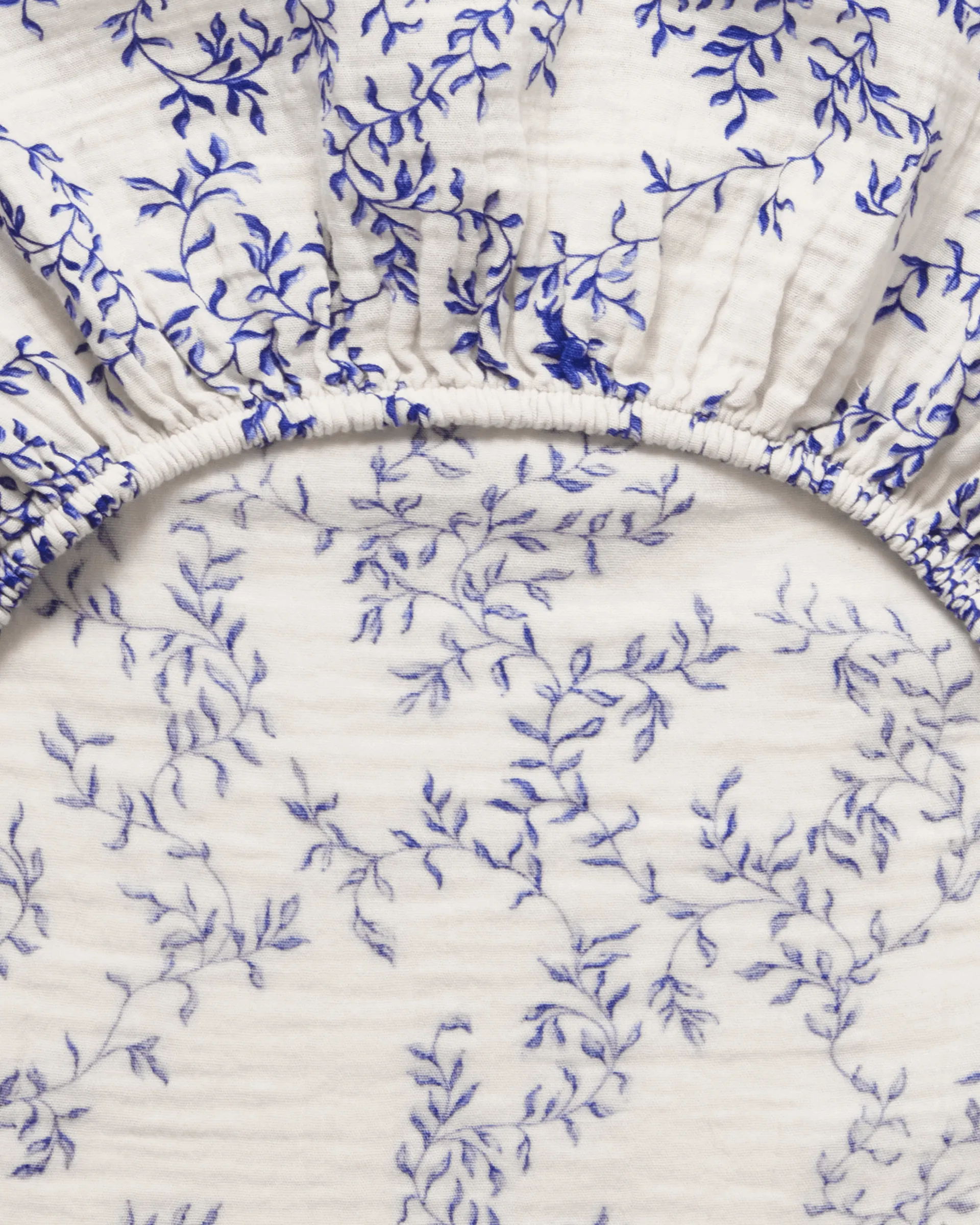 Jardim Muslin fitted sheet, 140x200x30 cm Garbo&Friends