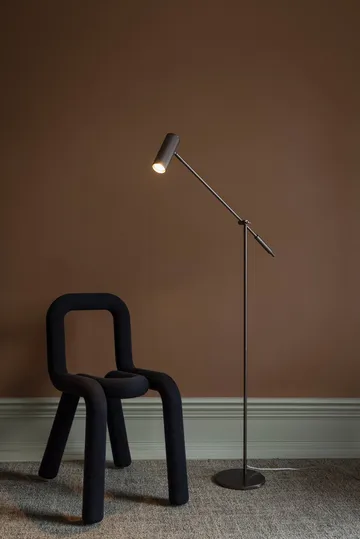 Hubble Read floor lamp - Bronze - Globen Lighting