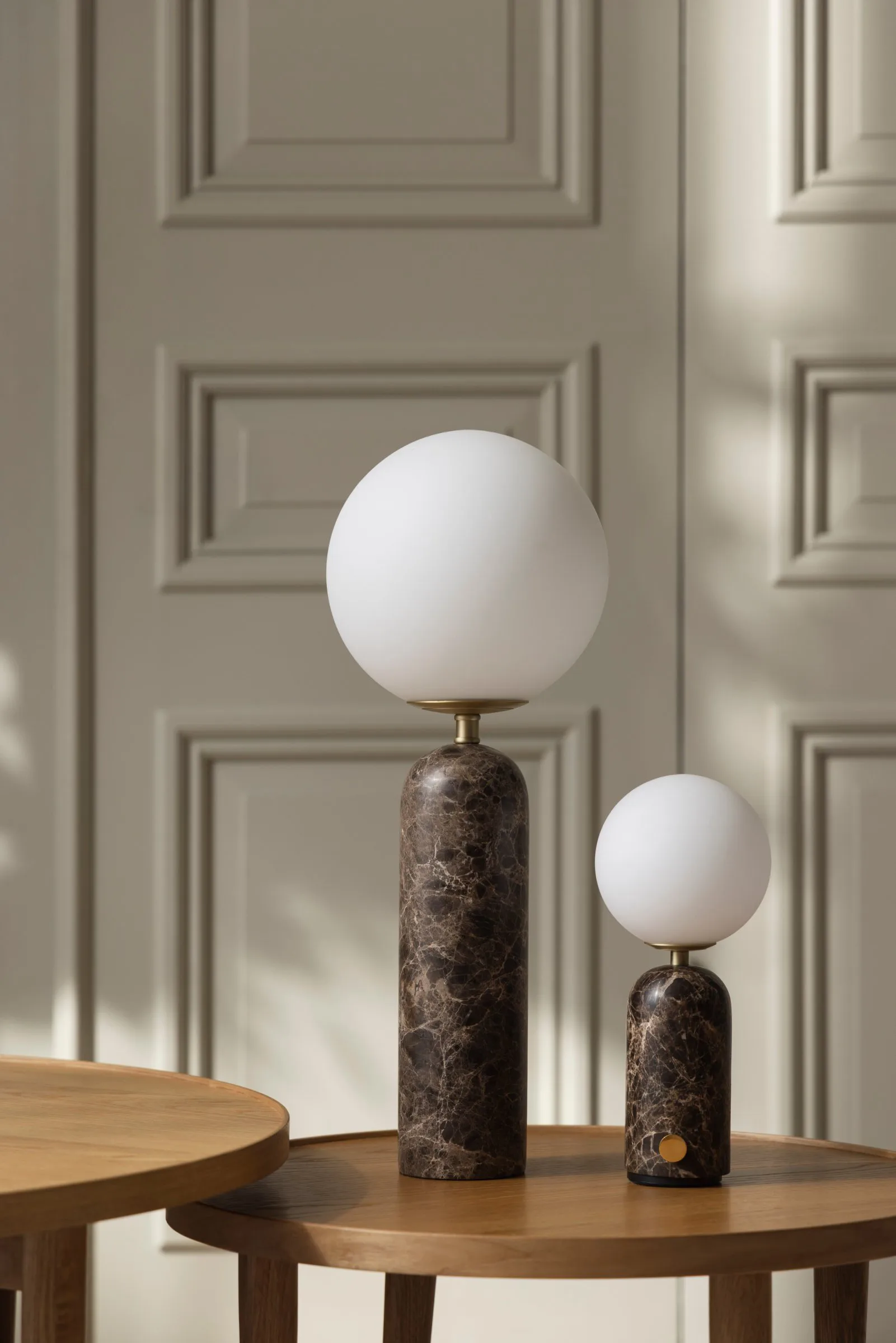Torrano portable table lamp, Brown marble, 27,5 cm Globen Lighting