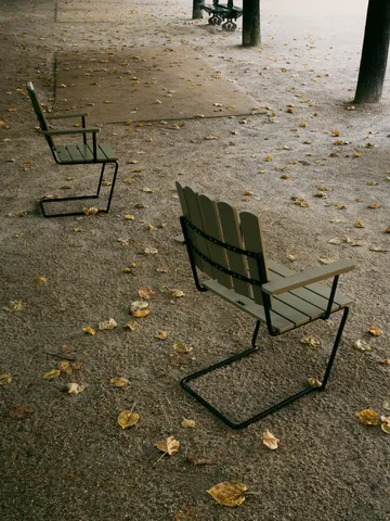 A2 armchair - Light green oak-black - Grythyttan Stålmöbler