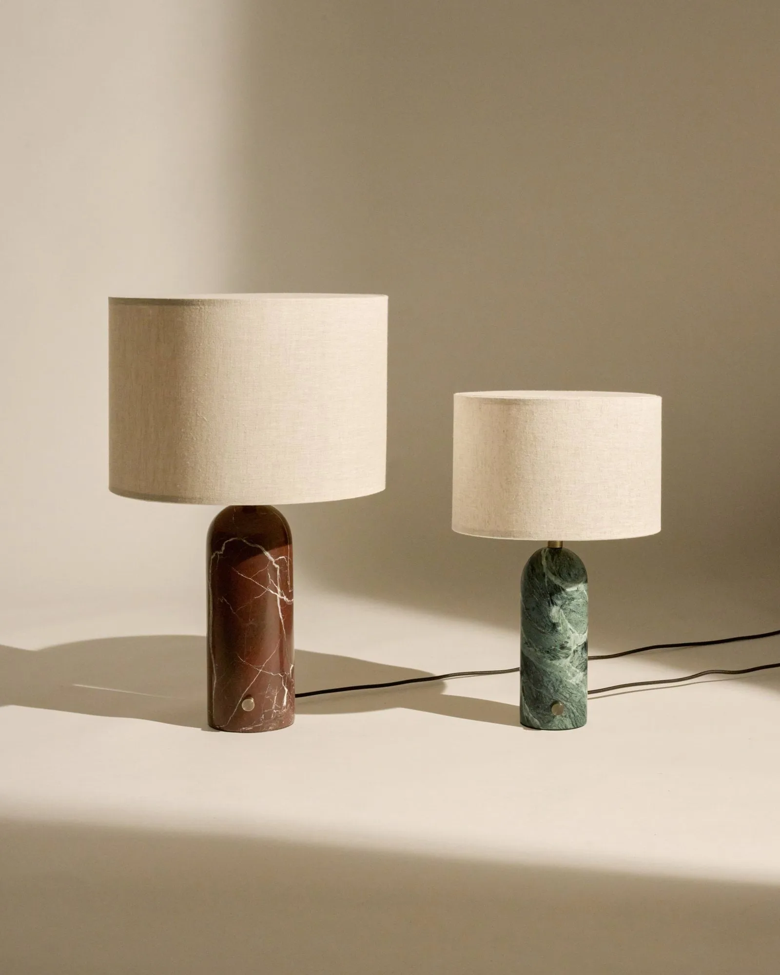 Gravity S table lamp, Emerald marble-white GUBI