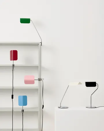 Apex Clip lamp - Oyster white - HAY