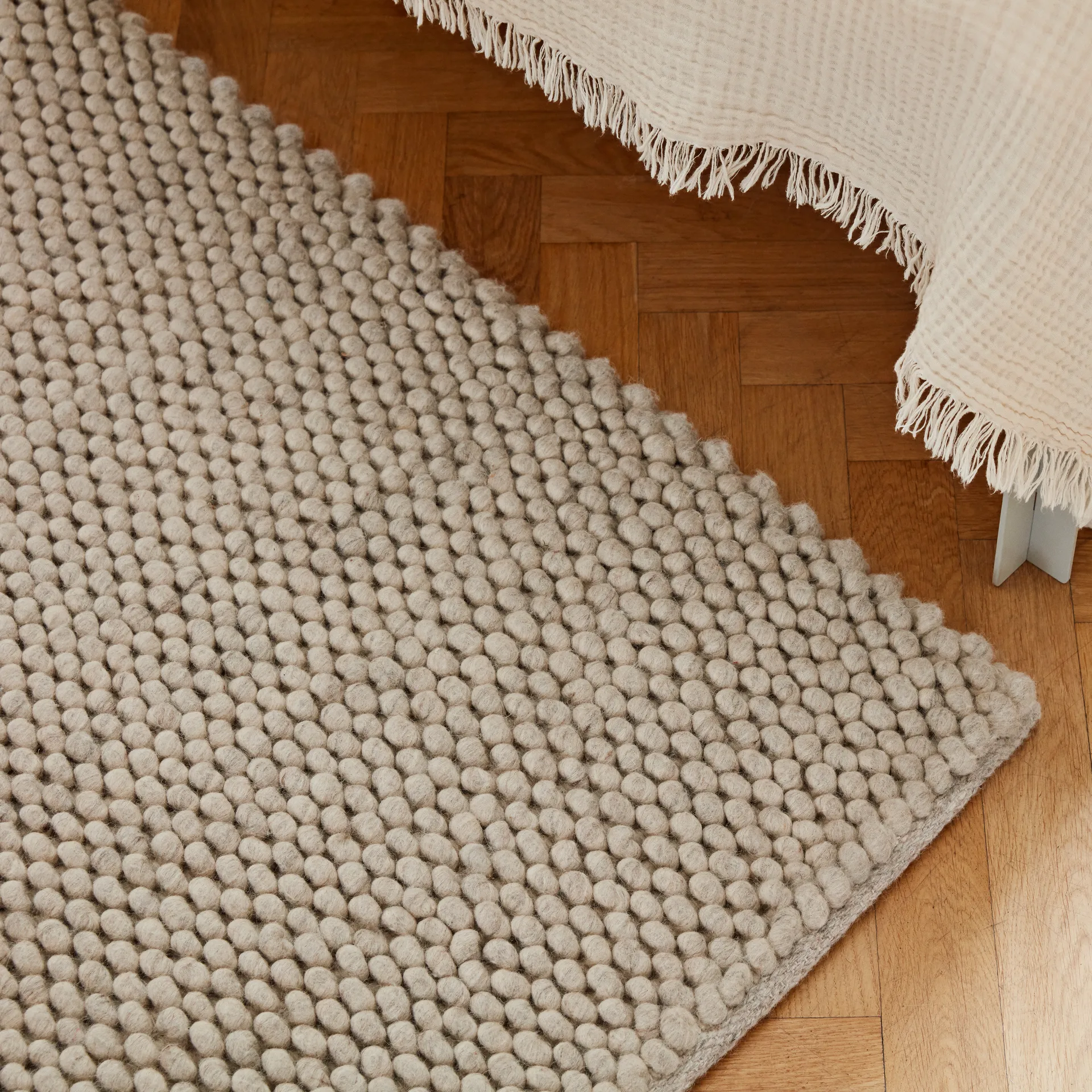 Peas wool rug 170x240 cm, Soft grey HAY