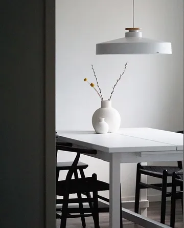 Street pendant lamp L - Matte white - Herstal