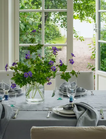 Sunshine tablecloth - Heavenly, 140x330 cm - Himla