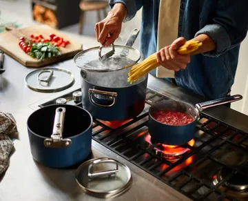 Space non-stick saucepan with lid Ø19 cm - Blue - Joseph Joseph