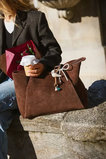 Kay Bojesen bird keyring - Sand, natural leather - Kay Bojesen Denmark