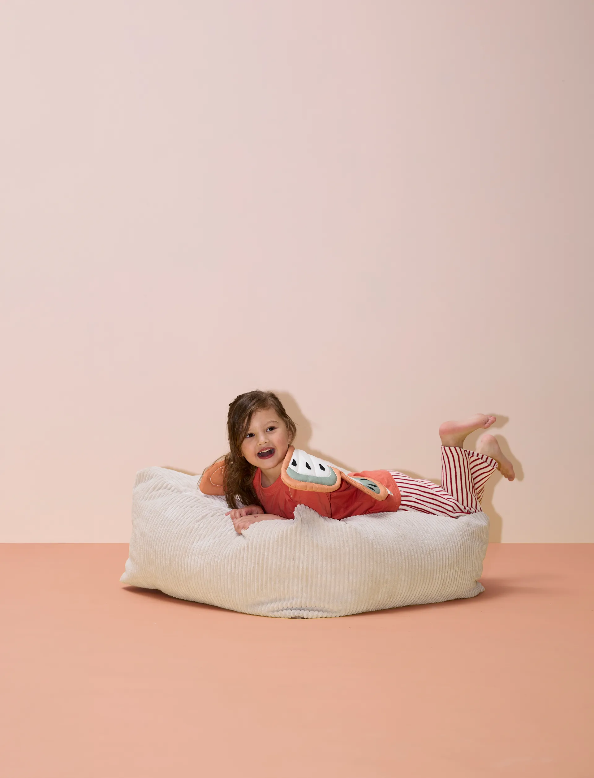 Kid's Base seat pouffe 85x85x34 cm, Off-white Kid's Concept