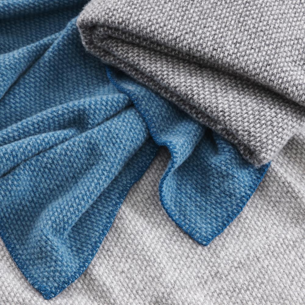 Domino wool throw, light grey Klippan Yllefabrik