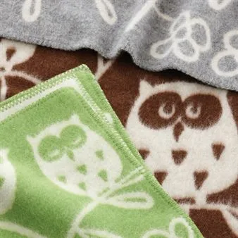 Tree Owl wool blanket, light grey Klippan Yllefabrik