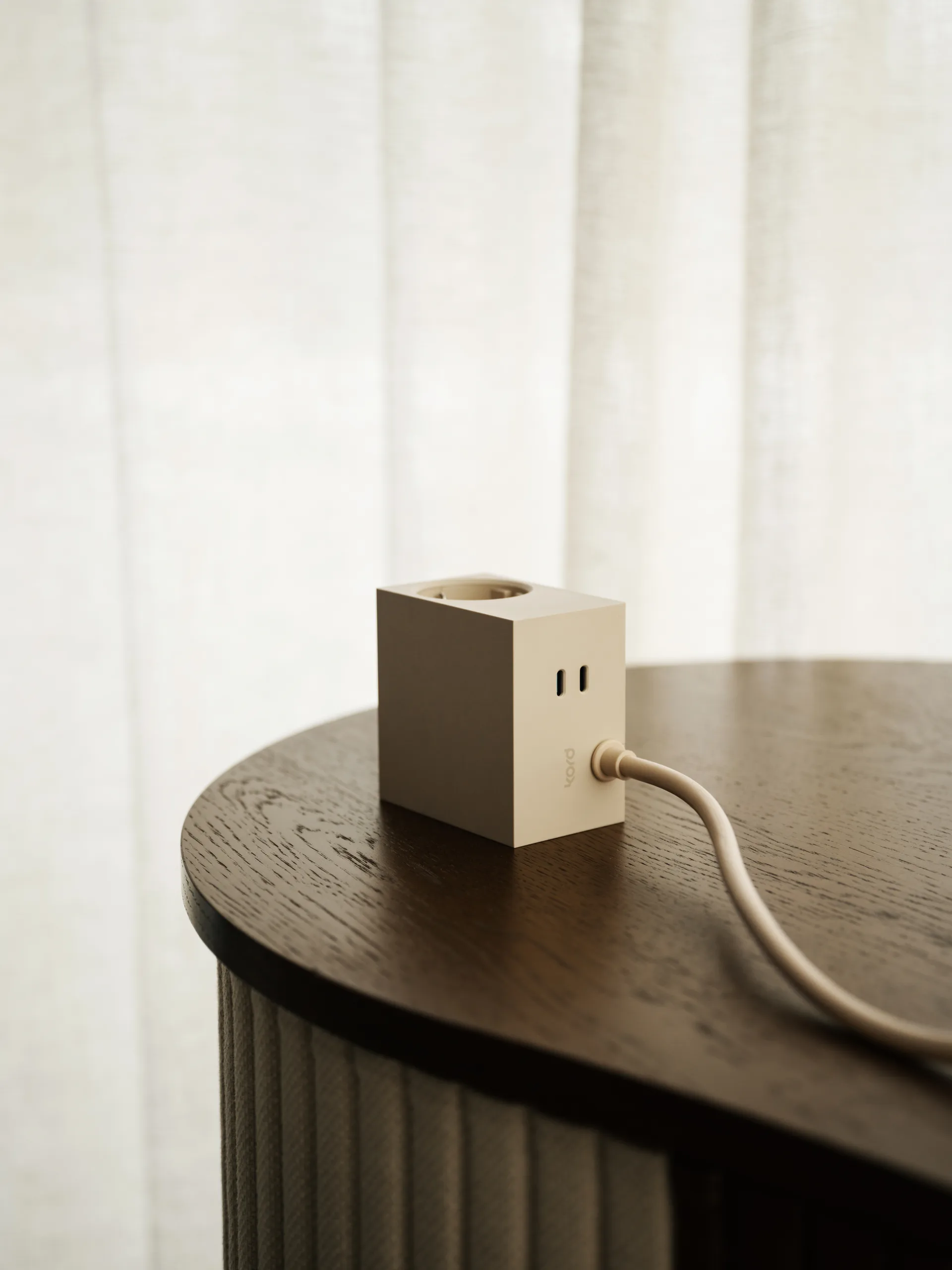 Cuboid+ power strip USB-C 30W 2 m, Pearled Ivory (white) Kord